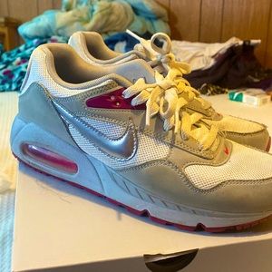 Nike Air Max Correlate